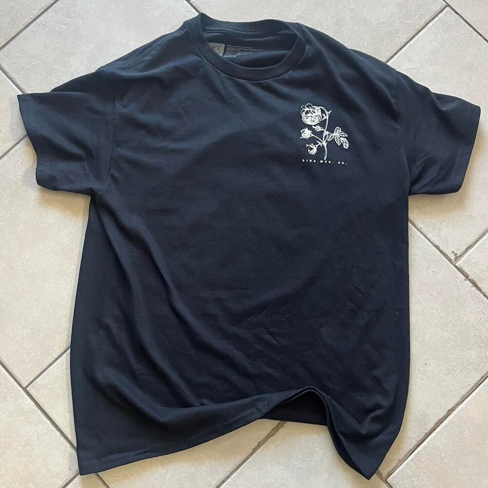 Unbranded Men's Navy and Black T-shirt